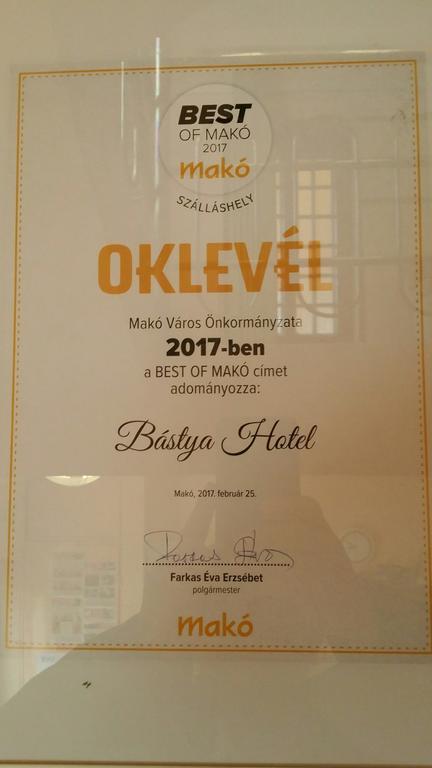 Bástya Hotel Makó Exterior foto